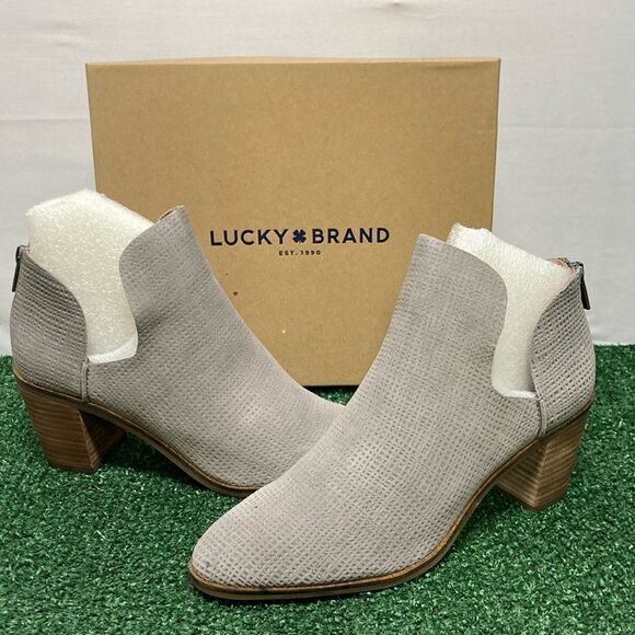 New Lucky Brand Gray Powe Leather Bootie women’s  size 10 (OKPM-07-020) - Picture 1 of 9